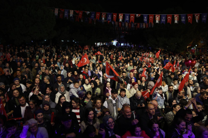Cumhuriyet coşkusu Bursa'da, Kubat ile zirve yaptı