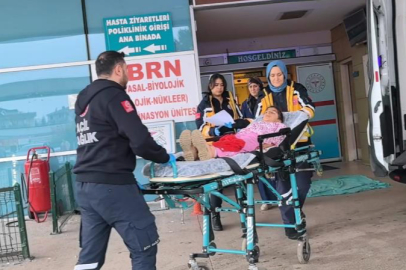 Bursa'da demir kapının altında kalan 9 yaşındaki çocuk ağır yaralandı