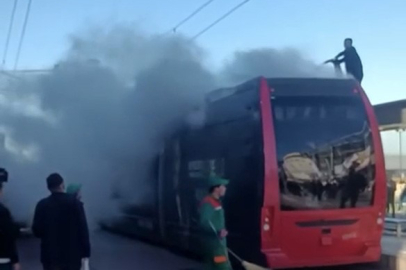 Bursa'da İpek Böceği tramvayında yangın paniği