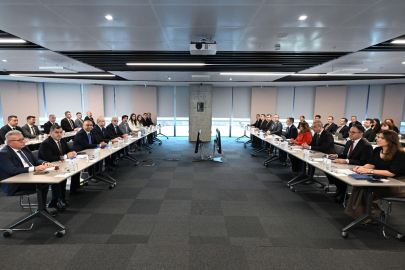 Bursa'da on binlerce metal işçisini ilgilendiren MESS görüşmelerinde ikinci oturum tamamlandı