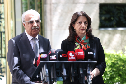 DEM Parti İmralı heyeti, Abdullah Öcalan ile görüşmek üzere yola çıktı