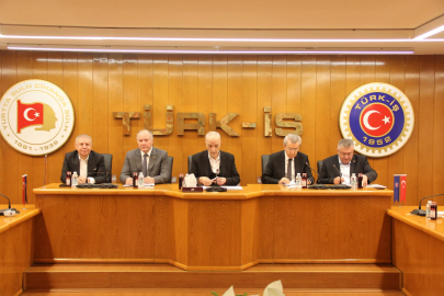 Türk-İş: Asgari ücret toplantılarına katılmayacağız