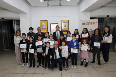 Rıfat Ilgaz’ın Öksüz Civciv’i çocukların karikatürlerinde hayat buldu