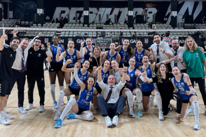 Nilüfer Belediyespor Eker, Beşiktaş’ı set vermeden geçti