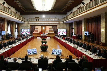 Süreç komisyonu İmralı için yola çıkıyor