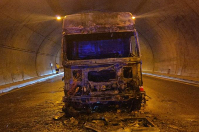 Bursa'da tünel içinde su tankeri küle döndü