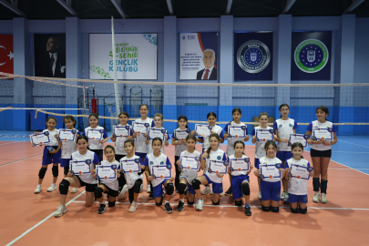 Kış Spor Okulları'nda sertifika heyecanı