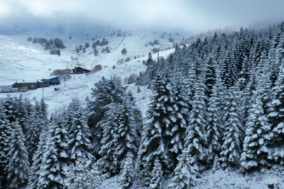 Uludağ’da kar kalınlığı 10 santimetreye yaklaştı