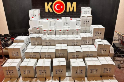 Bursa'da bin 200 litre etil alkol ele geçirildi