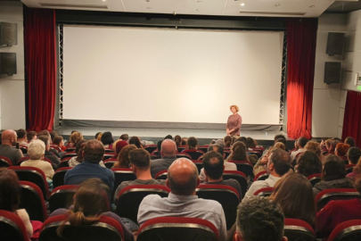 Pelin Esmer, yeni filmiyle Nilüfer’de sinemaseverlerle buluştu