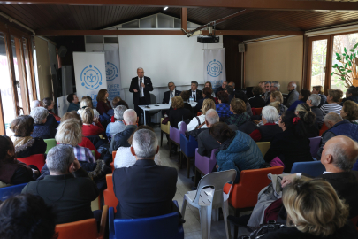 Başkan Şadi Özdemir emeklilerle bir araya geldi