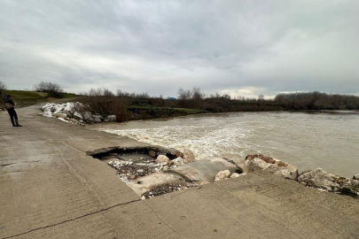 Bursa'da mesire alanındaki hasarlı köprü tehlike saçıyor