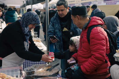 “Meydan Kadınların” dayanışma pazarına büyük ilgi