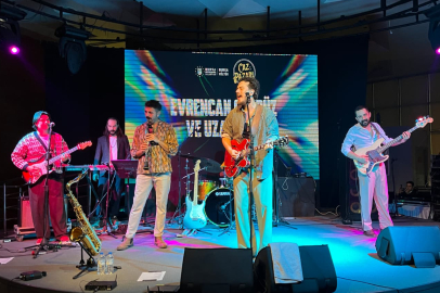 Bursa’da Evrencan Gündüz ile ‘Caz Pazarı’