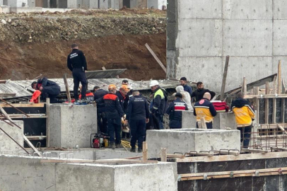 Bursa'da işçiler beton altında kaldı: 1 işçi öldü, 2 işçi sağ kurtarıldı