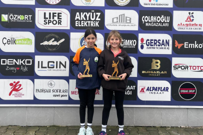 Osmangazi Belediyespor’dan çifte şampiyonluk