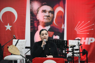 CHP'nin Bursalı Parti Meclis üyesi ruhsatını alır almaz Ekrem İmamoğlu'nu ziyaret etti