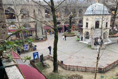 Bursa'da tarihi hanlarda yeni dönem: Avlular boşaltılıyor