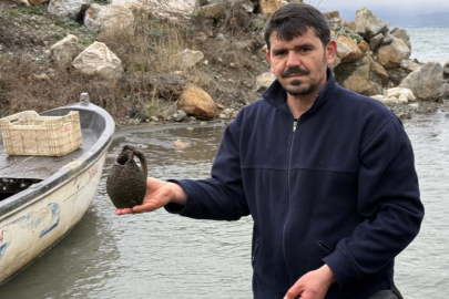 İznik Gölü'nde balıkçıların ağına küp takıldı