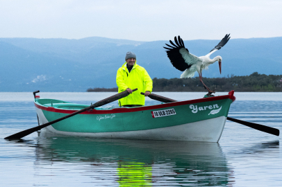 Balıkçı Adem Yılmaz, Yaren leylekle 15'inci kez buluştu!