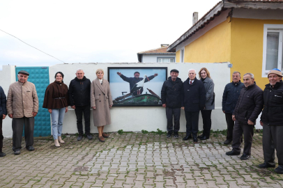 Mustafa Bozbey’den Yaren Leylek ve Adem Amca'ya ziyaret