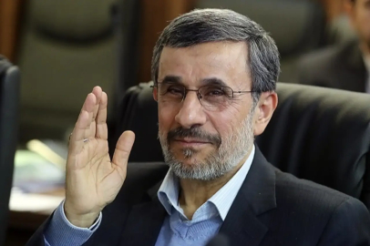 Eski İran Cumhurbaşkanı Ahmedinejad öldürüldü