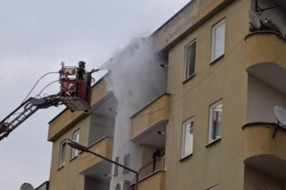 Bursa'da yemek yapılırken çıkan yangın paniğe neden oldu