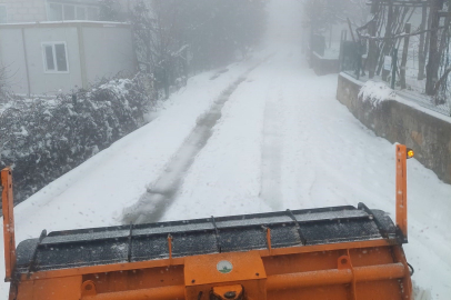 Osmangazi Belediyesi’nden Bayramda karla kesintisiz mücadele