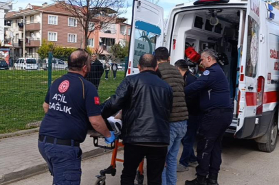 Bursa'da 3 katlı binada yangın: Dumandan zehirlenen yaşlı kadının durumu ağır