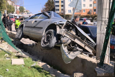 Bursa'daki trafik kazasında torunun ardından dede de kurtarılamadı