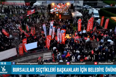 CANLI YAYIN | Bursa'da binlerce yurttaş Büyükşehir önünde toplandı