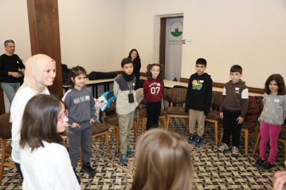 Osmangazi’de çocuklar felsefe atölyesi ile düşünsel yolculuğa çıktı