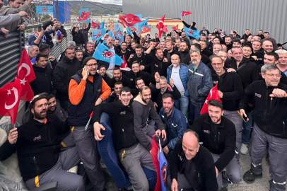 Bursa İnova fabrikasında işçiler sendikal hakları için eyleme geçti