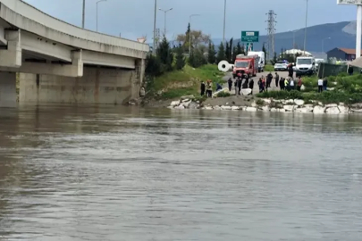 Bursa'da aracıyla akıntıya kapılan sürücünün cansız bedenine ulaşıldı