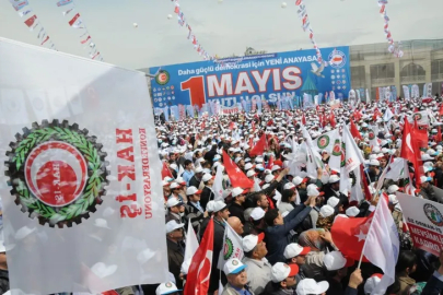 Bursa'da Hak-İş üyesi bir işçi: ‘1 Mayıs işçilerin ortak sesini yükseltme günüdür’