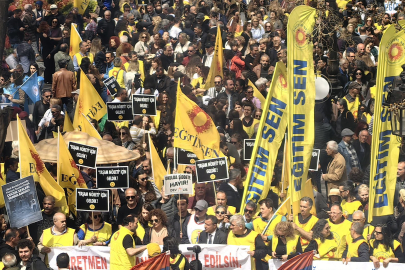 Okul saldırısı sonrası öğretmenler ayakta: Öğretmenler "yaşam nöbeti"ne başladı