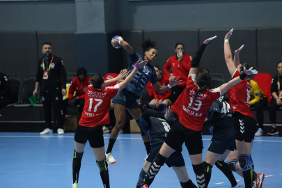 Bursa Büyükşehir Belediyespor Üsküdar Belediyespor’u da mağlup etti