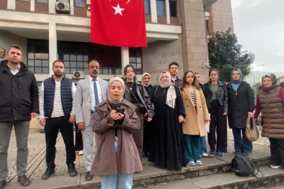 Mülakat mağduru öğretmenler Bursa İl Milli Eğitim önünde eylem yaptı