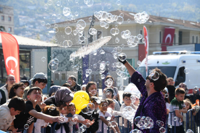 Osmangazi’de çocuk bayramı 3 gün boyunca karnaval havasında kutlandı