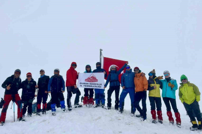 Uludağ’da mayısta kar sürprizi