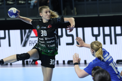 Bursa Büyükşehir Belediyespor kupada final biletini kaptı
