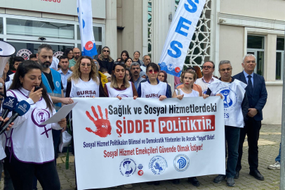 Hakkâri’de psikoloğa yapılan bıçaklı saldırı Bursa'da protesto edildi