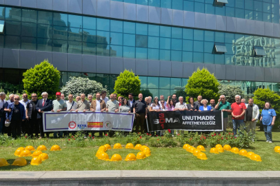 Bursa'da Soma anması: '301 madencimizi unutmayacağız'