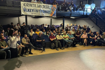 Bursa'da 'derhal devletleştirme' etkinliği: 'Kırıntıları değil, ülkeyi istiyoruz'