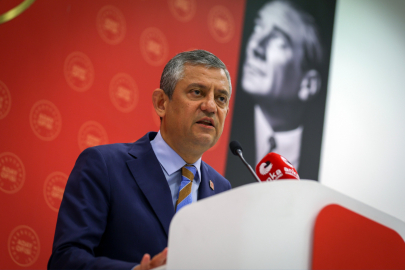 CHP İletişim hesabı 'Özgür Özel İletişim' olarak değiştirildi