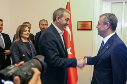 “Mutlak butlan” kararının ardından DEM Parti, CHP Lideri Özgür Özel’i TBMM’de ziyaret etti