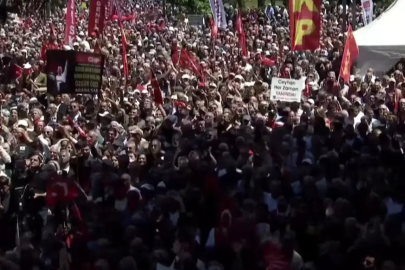 İki CHP, iki ayrı bayramlaşma: Özel'in çağrı yaptığı Güvenpark'ta kitlesel buluşma