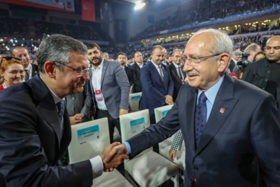 CHP'de kurultay için yeterli imza sayısına ulaşıldı