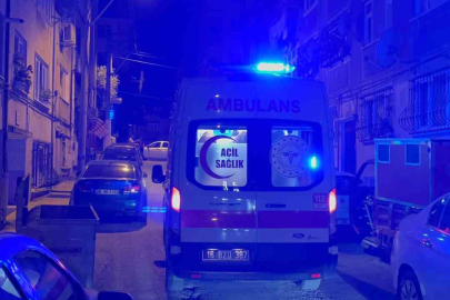 Bursa'da oğlu tarafından bıçaklanarak ağır yaralanan kadın hastaneye kaldırıldı