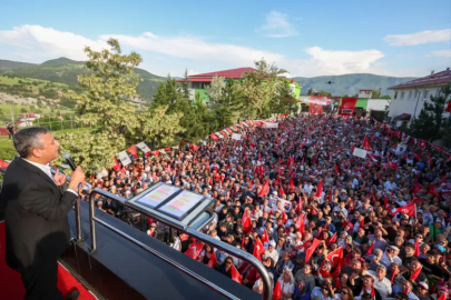 Anadolu turuna çıkan Özgür Özel, Tokat Çevrecik'te yurttaşlara seslendi